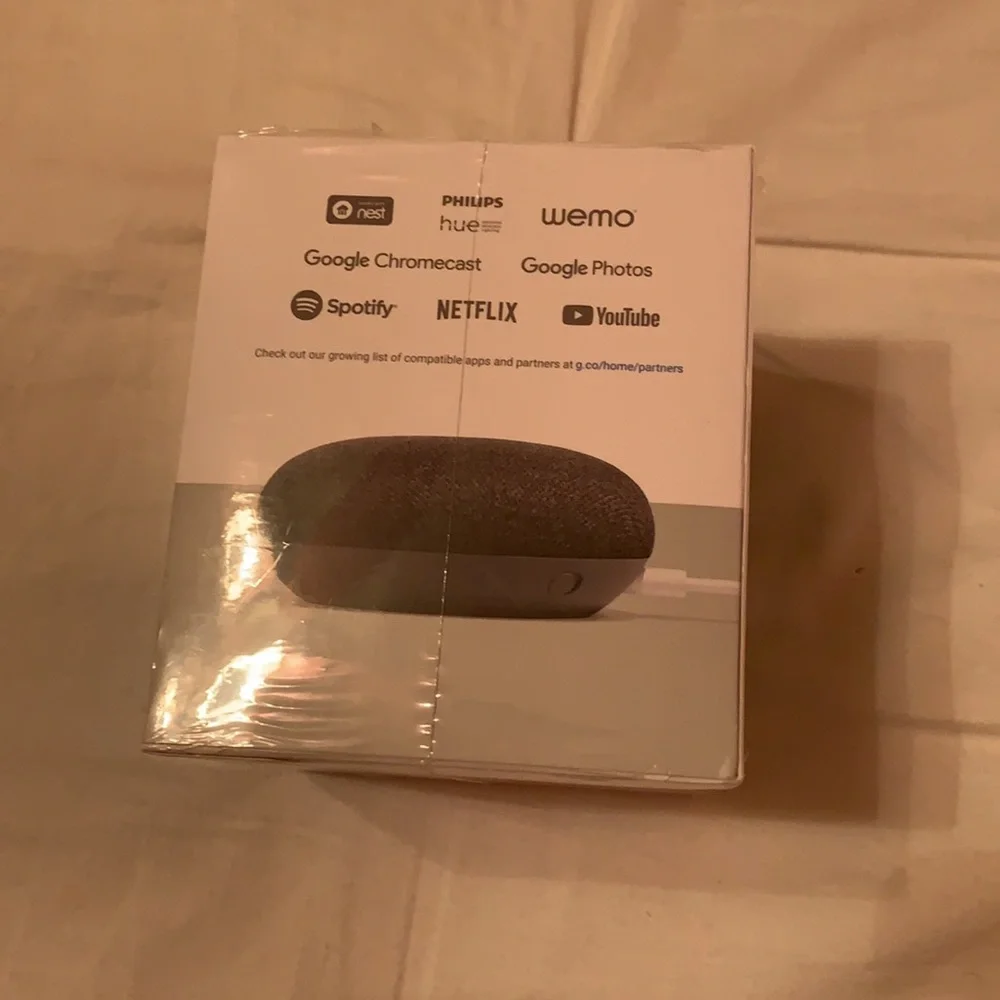 Mini Google Home *New & Sealed Box*